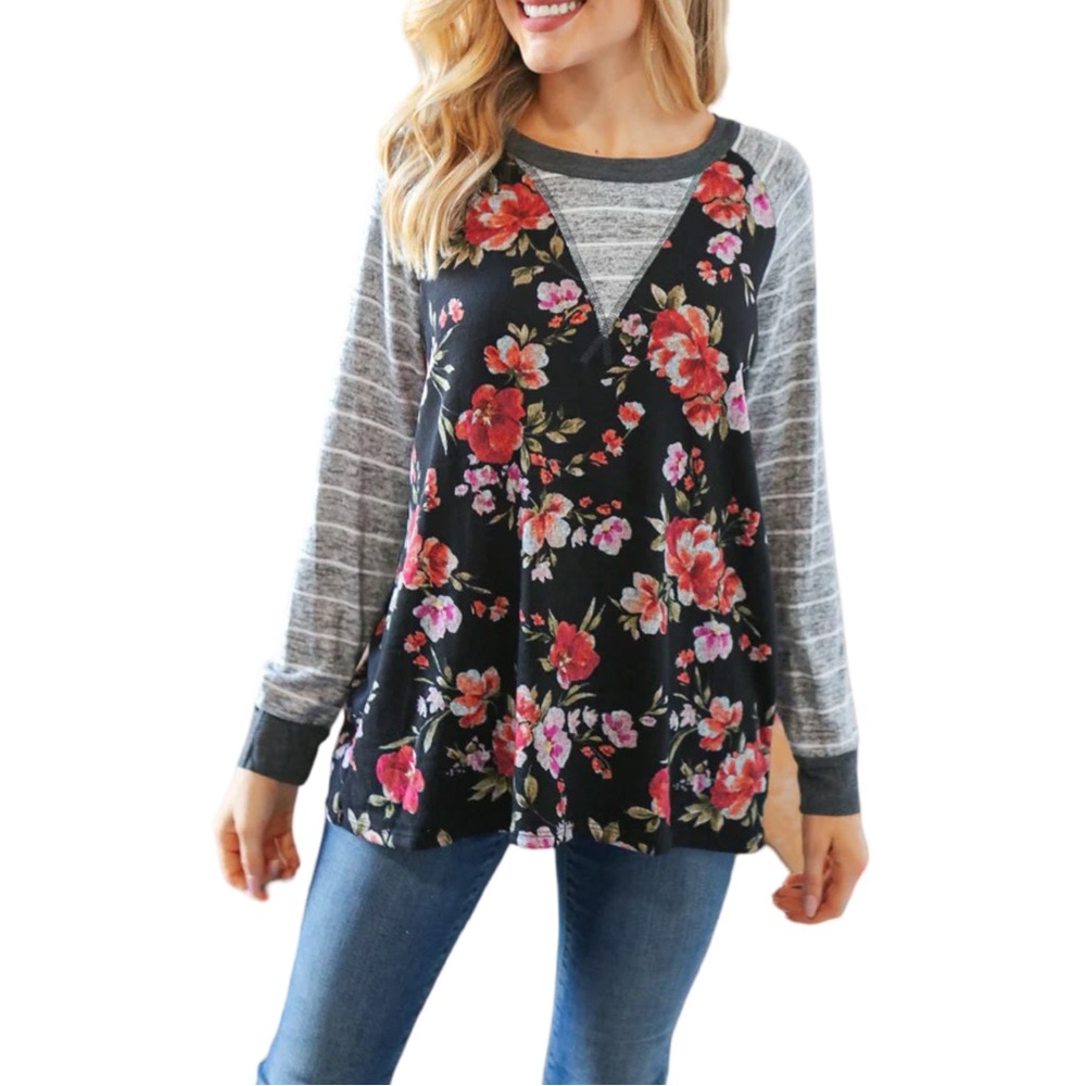 NEW HAPTICS FLORAL STRIPE RAGLAN HACCI TRIANGLE DETAIL TOP